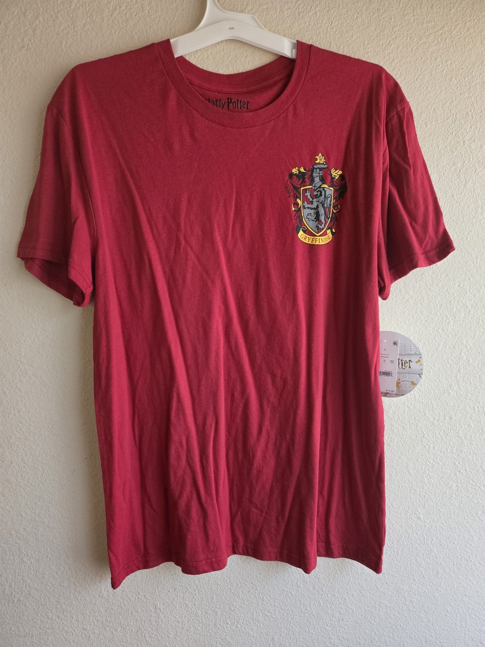 NWT Harry Potter Gryffindor Crest Short Sleeve Tee - Size L